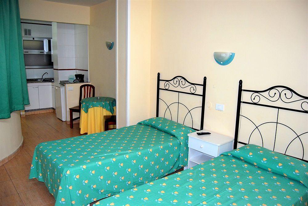 อปาร์ตาเมนโตส ติโนกา Apartment ลาสปัลมาส เด กรานคานาเรีย ภายนอก รูปภาพ