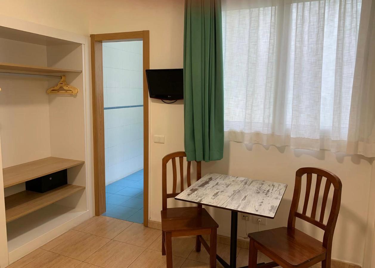 อปาร์ตาเมนโตส ติโนกา Apartment ลาสปัลมาส เด กรานคานาเรีย ภายนอก รูปภาพ