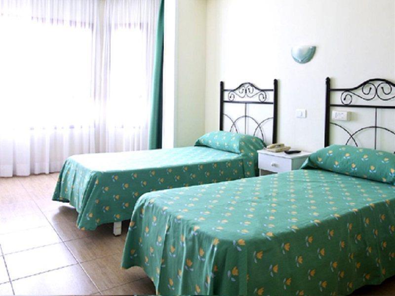 อปาร์ตาเมนโตส ติโนกา Apartment ลาสปัลมาส เด กรานคานาเรีย ภายนอก รูปภาพ