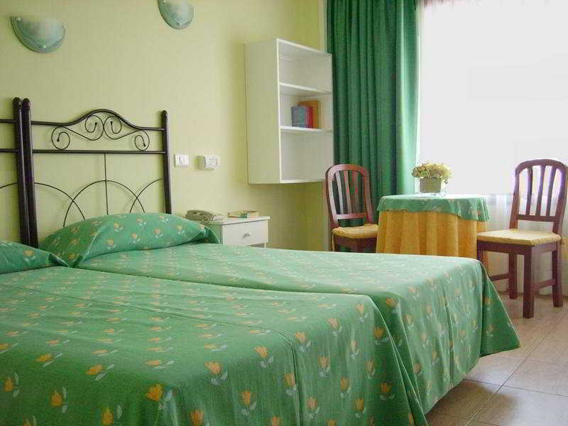 อปาร์ตาเมนโตส ติโนกา Apartment ลาสปัลมาส เด กรานคานาเรีย ภายนอก รูปภาพ