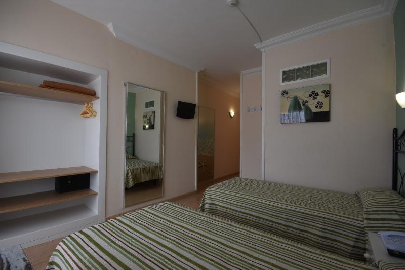 อปาร์ตาเมนโตส ติโนกา Apartment ลาสปัลมาส เด กรานคานาเรีย ภายนอก รูปภาพ